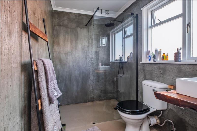 4 Bedroom Property for Sale in Fish Hoek Western Cape